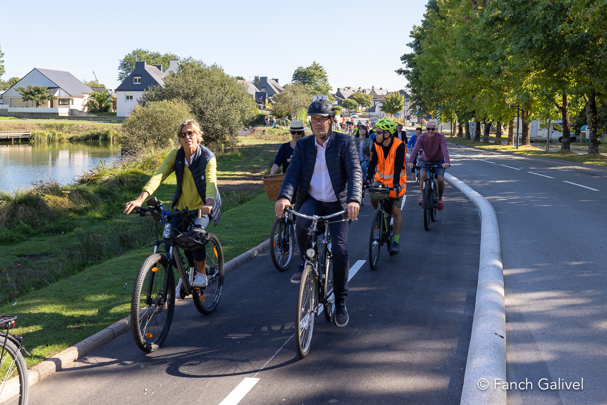 Balade vélo et animations pour l’inauguration des nouvelles pistes cyclables de Brec’h. Semaine du développement durable.