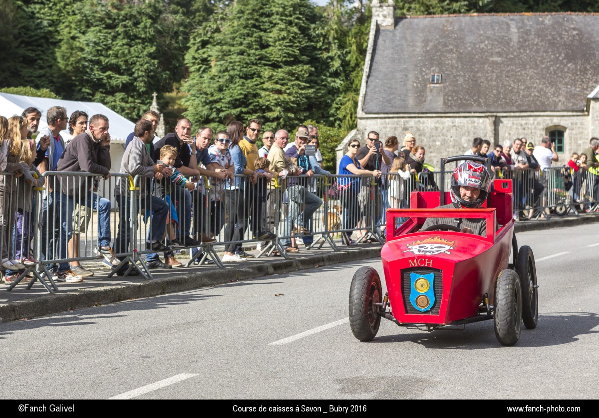17/09/2016 à Bubry, courses de caisses à savon