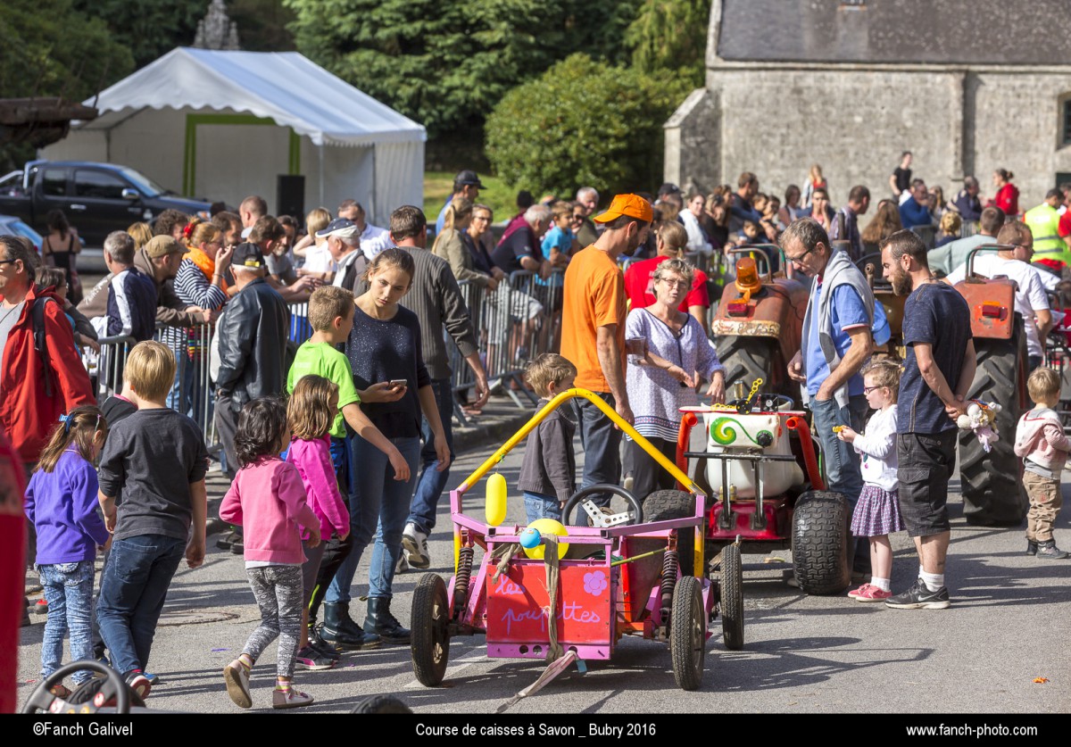 17/09/2016 à Bubry, courses de caisses à savon