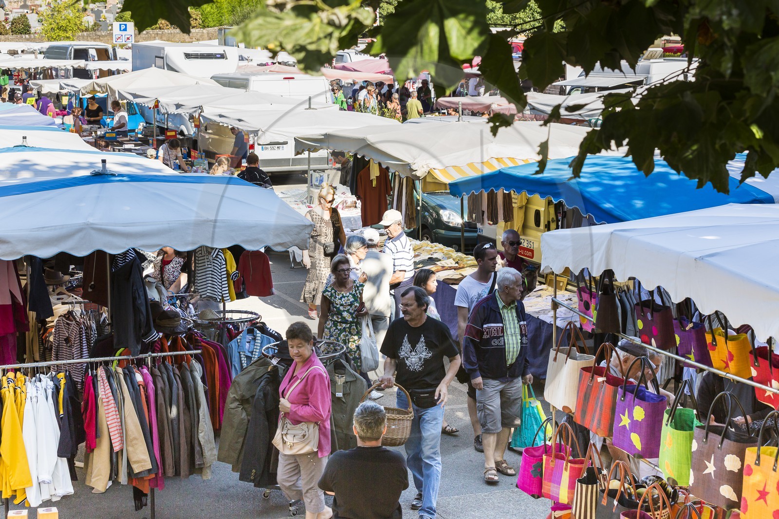 Le marche de la Trinité sur Mer
