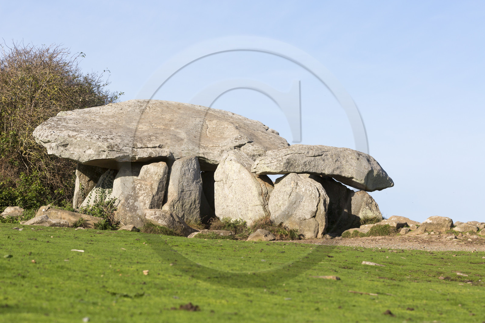 Dolmen de PenHap sur l'ile aux moines